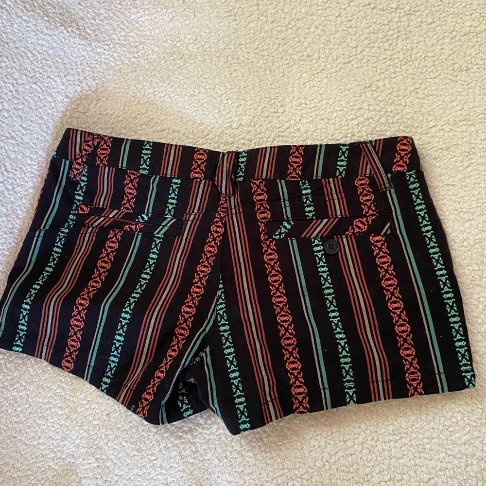 Volcom Shorts - Picture 2 of 3